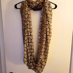 Urban Outfitter infinity scarf